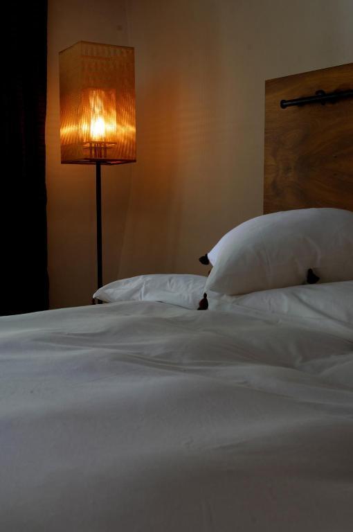 Chateau Le Rosey Hotel Nyon Værelse billede